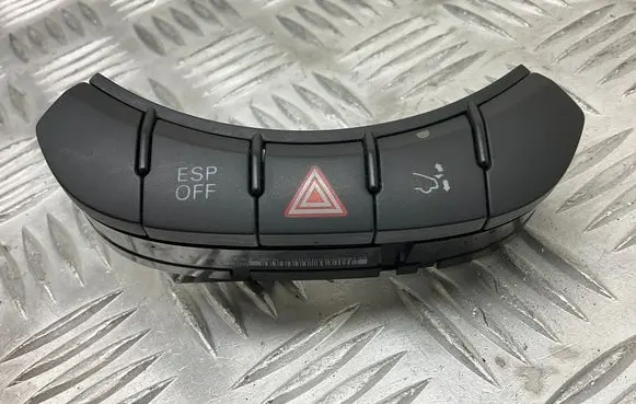 Audi TT TTS Mk2 A set of switches 8J0927137