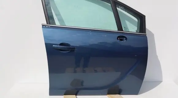 Opel Meriva B Front door 