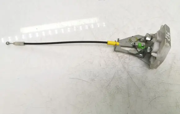 Mitsubishi Outlander Tailgate lock latch 