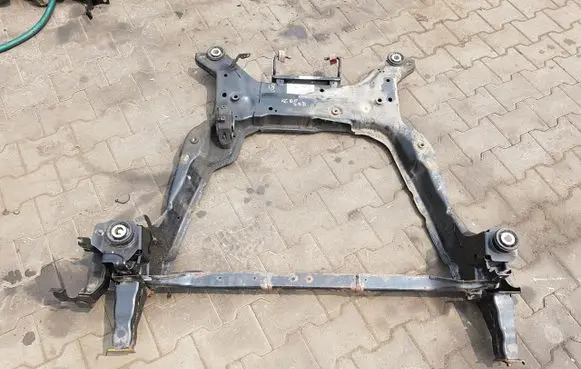 Volvo XC60 Front subframe 2522295