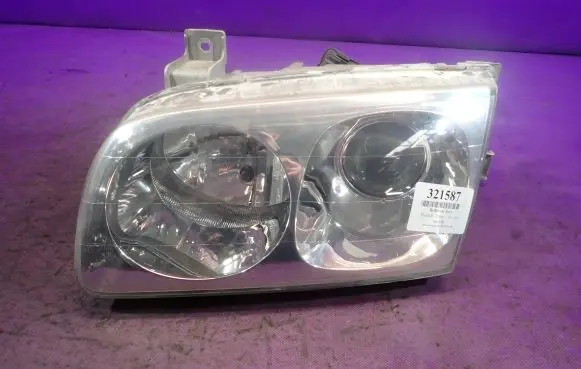 Hyundai Trajet Headlight/headlamp 1011998