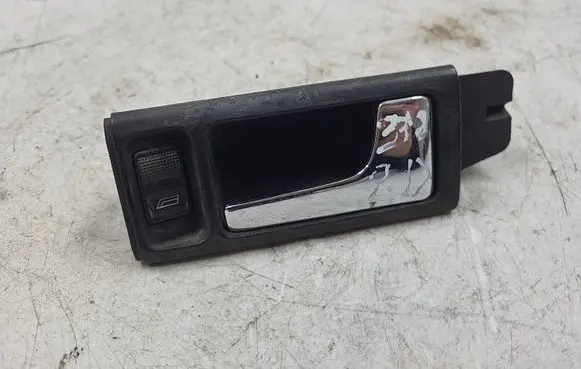 Audi A6 S6 C4 4A Front door interior handle 4A0837020C