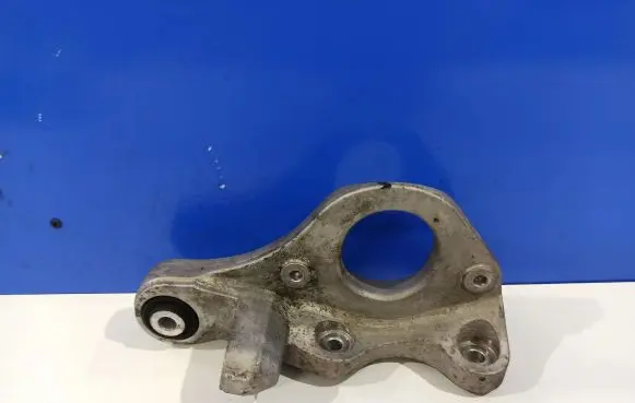 Volvo XC90 Driveshaft support bearing bracket 32222463 31375593