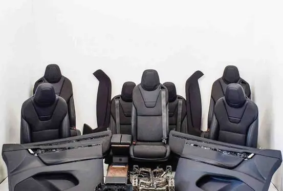 Tesla Model X Interior set 106738100A