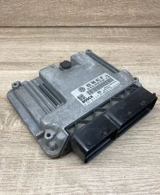 Volkswagen PASSAT B6 Engine control unit/module ECU 03G906021HF 0281013618