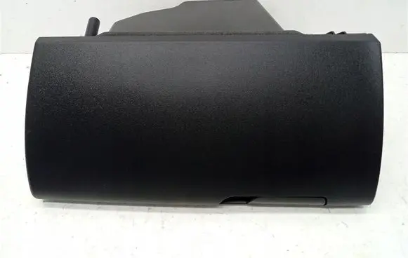 Citroen C5 Glove box