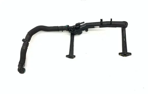 Engine coolant pipe/hose