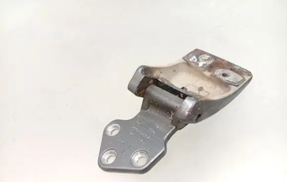 Volkswagen Transporter - Caravelle T5 Loading door upper hinge 7H0827152