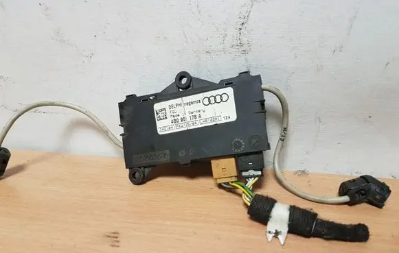 Audi A6 S6 C5 4B Microphone (bluetooth/phone) 4B0951178A