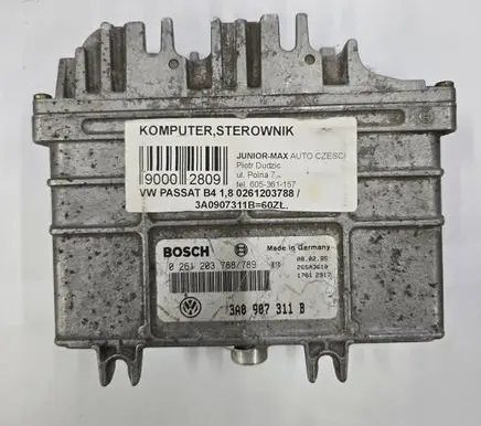 Volkswagen PASSAT B4 Engine control unit/module 3A0907311B 26SA3610 0261203788