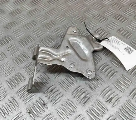 Audi Q7 4M ABS pump bracket 4M0614125F