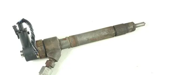 Volvo XC90 Fuel injector 0445110251 30750283