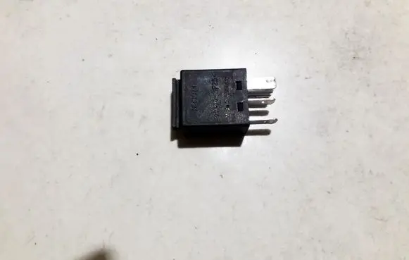 Audi A3 S3 8P Other relay 7m0951253c 95vw10k705ea