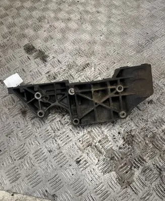 Volkswagen Golf IV Bracket in trunk/boot 