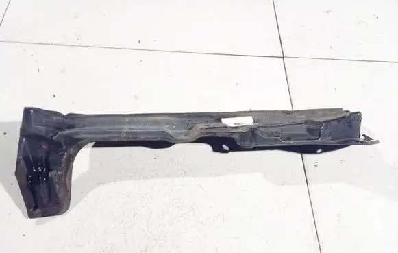 Audi A4 S4 B7 8E 8H Fender mounting bracket 8e0821112a
