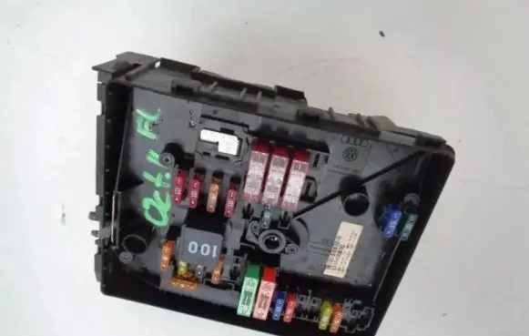 Skoda Octavia Mk2 (1Z) Fuse box set