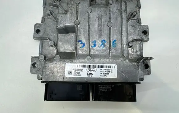 Ford Kuga II Engine control unit/module HU5T14F262CA