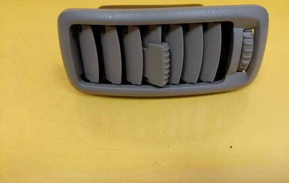 Opel Vivaro Dashboard side air vent grill/cover trim R6136S150