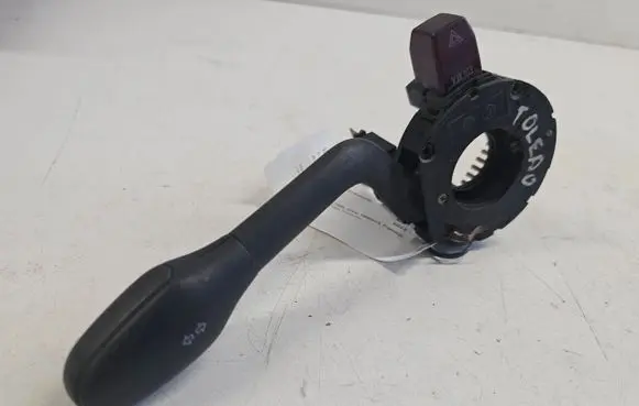 Seat Toledo I (1L) Indicator stalk 88002