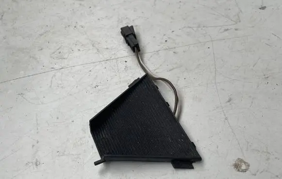 Audi Q4 Sportback e-tron Rear glass lock/latch W304 5TA845109