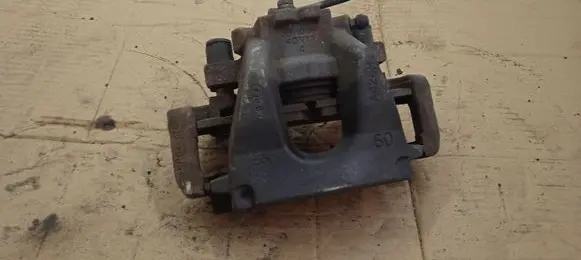 Jaguar F-Pace Front brake caliper A426M