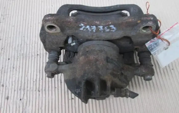 Volvo S40, V40 Front brake caliper
