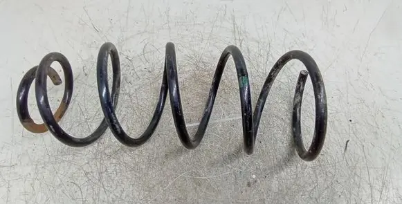 Volkswagen Golf IV Front coil spring