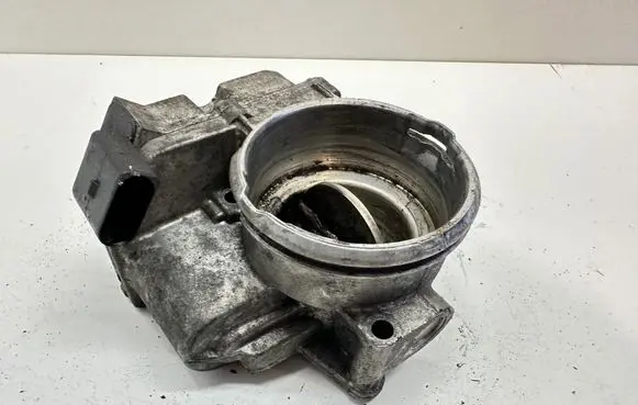 Volkswagen Golf Plus Throttle valve 03G128063 04101601 408240121001