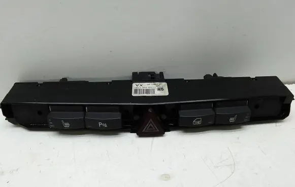 Opel Zafira B Seat heating switch 13100110 0320 03758025