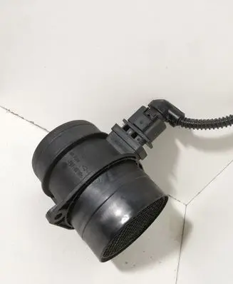 Audi A4 S4 B8 8K Mass air flow meter 03G906461C 0281002735