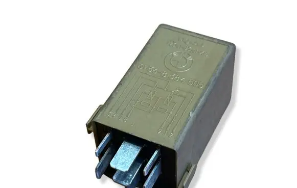 BMW 5 E60 E61 Other relay 8384505