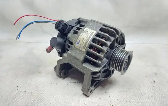 Ford Focus Generator/alternator 98AB10300DE