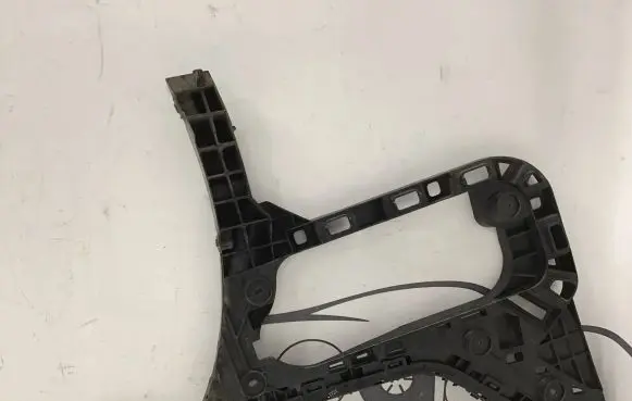 Volkswagen Arteon Shooting Brake Rear bumper mounting bracket 3G8807355 3G8807375