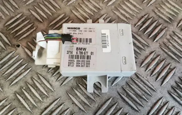 BMW 5 F10 F11 Suspension control unit/module 6799677