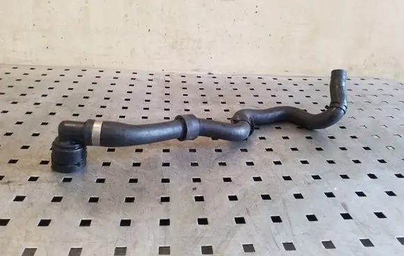 Skoda Octavia Mk3 (5E) Engine coolant pipe/hose 5Q0122101BE