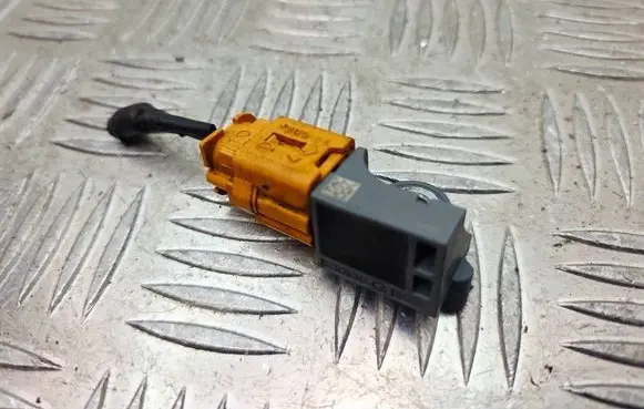 KIA Carens III Airbag deployment crash/impact sensor 95930A4100
