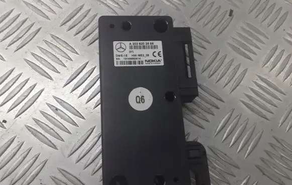 Mercedes-Benz C W203 Voice control module A2038202585