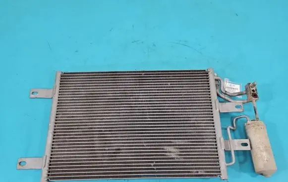 A/C cooling radiator (condenser)