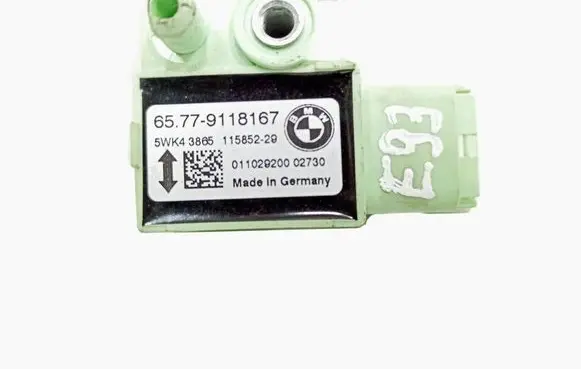 BMW 3 E92 E93 Airbag deployment crash/impact sensor 9118167 65779118167 5WK43865