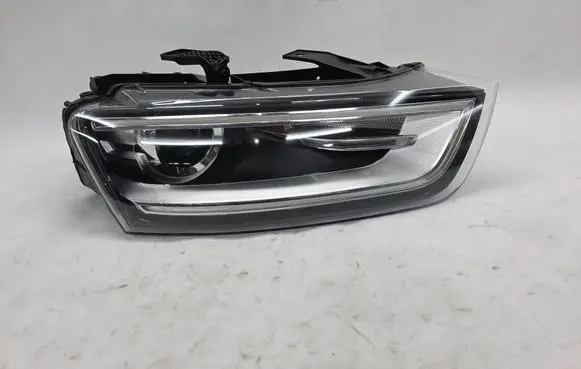 Audi Q3 8U Headlight/headlamp 8U0941006