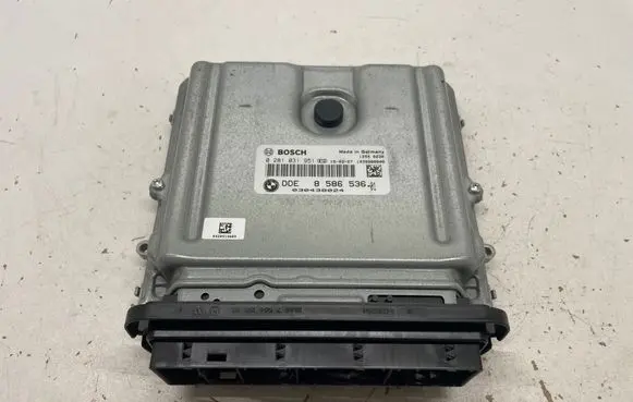 BMW 6 F06 Gran coupe Engine control unit/module 8586536 0281031951 030438024