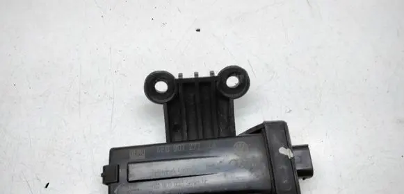 Audi A8 S8 D3 4E Tire pressure sensor 4E0907277