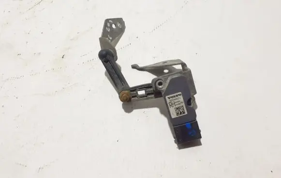Rear air suspension level height sensor