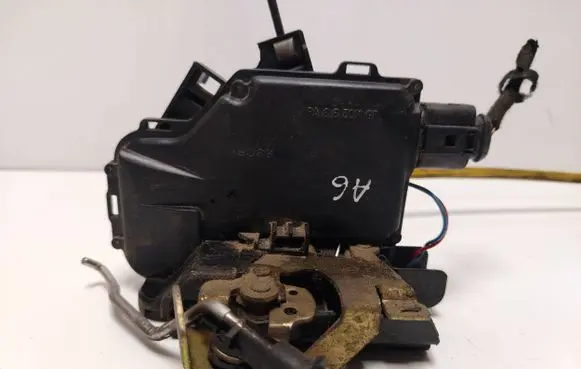 Audi A6 S6 C5 4B Front door lock 1J0973714