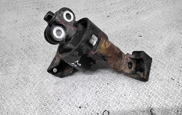Chevrolet Lacetti Engine mount bracket