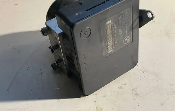 BMW 1 E81 E87 ABS Pump 3452677605601