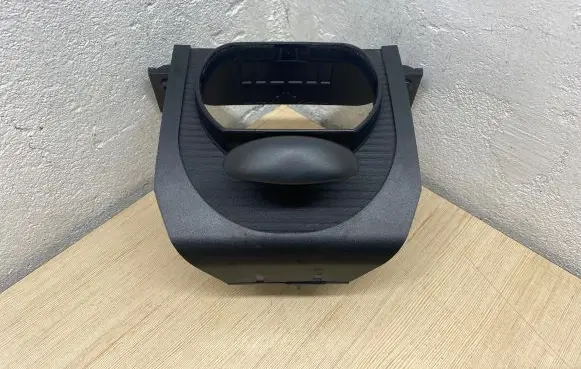 Mercedes-Benz CLS C219 Steering wheel column trim A2114600095