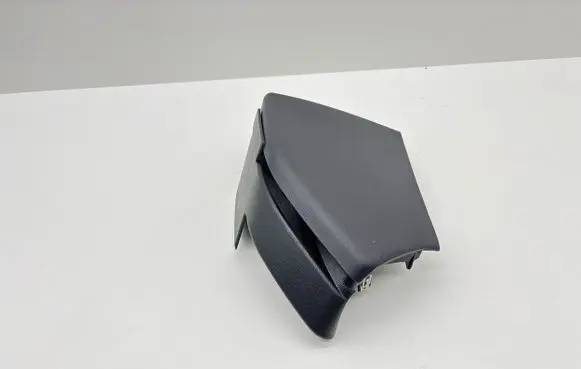 Volvo XC60 Seat belt trim 31425772 31425768