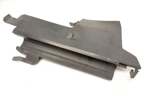 Renault Kangoo II Intercooler air guide/duct channel 8200427477