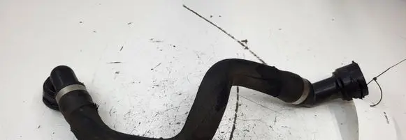 Volvo V60 Engine coolant pipe/hose 31319019
